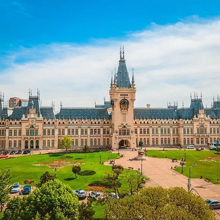 Iasi Ultra Central Apartment Self Check-In Exteriér fotografie