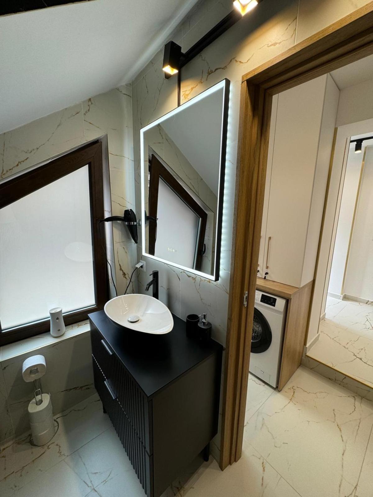 Iasi Ultra Central Apartment Self Check-In Exteriér fotografie